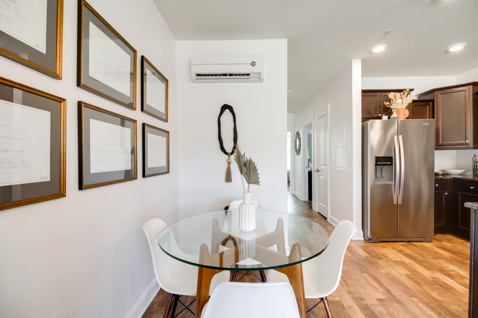 Dining Area | Dishware & Flatware