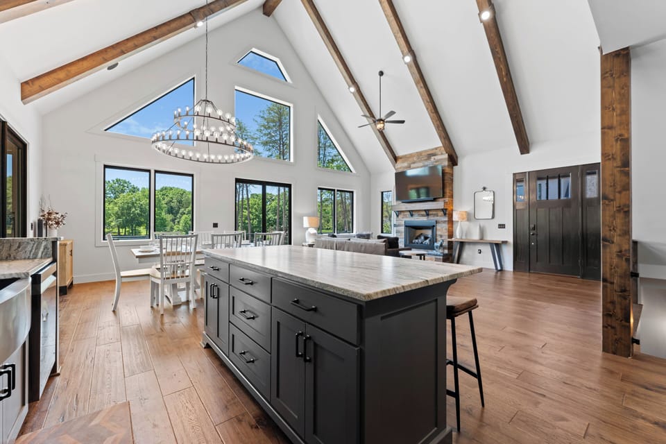 Fully stocked kitchen to prep all your group meals.
