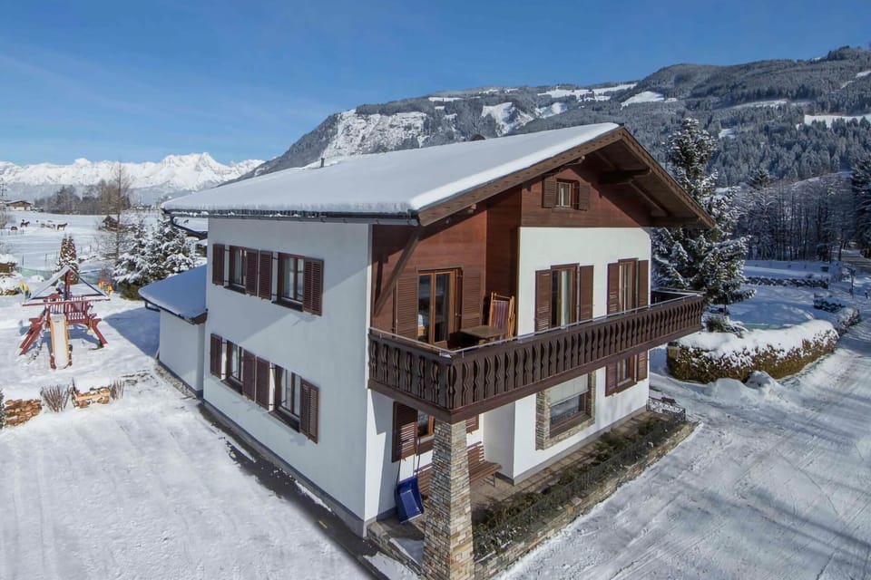 Holiday Home Exterior [winter]