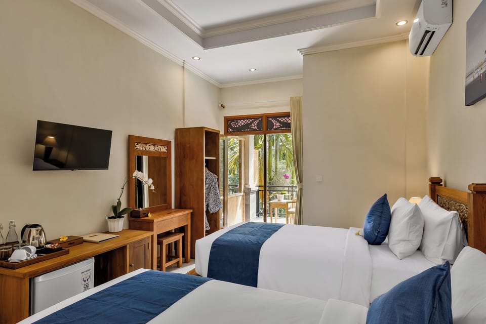 Deluxe Double or Twin Room | Minibar, free WiFi, bed sheets