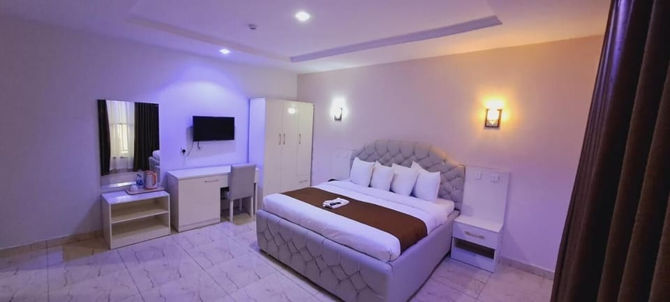 1 bedroom, soundproofing, free WiFi