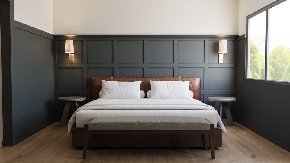 Signature Room | Desk, free WiFi, bed sheets