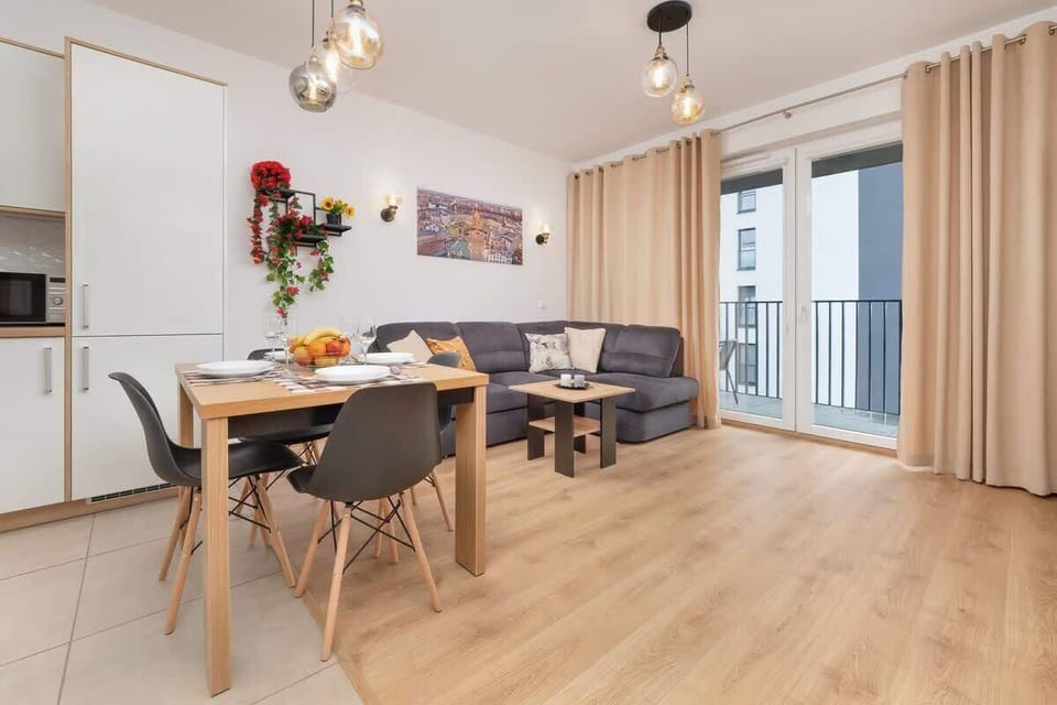 Dining area for 4 people 