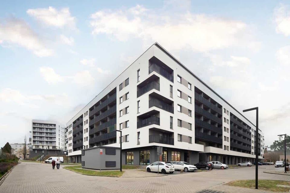 Bulding 