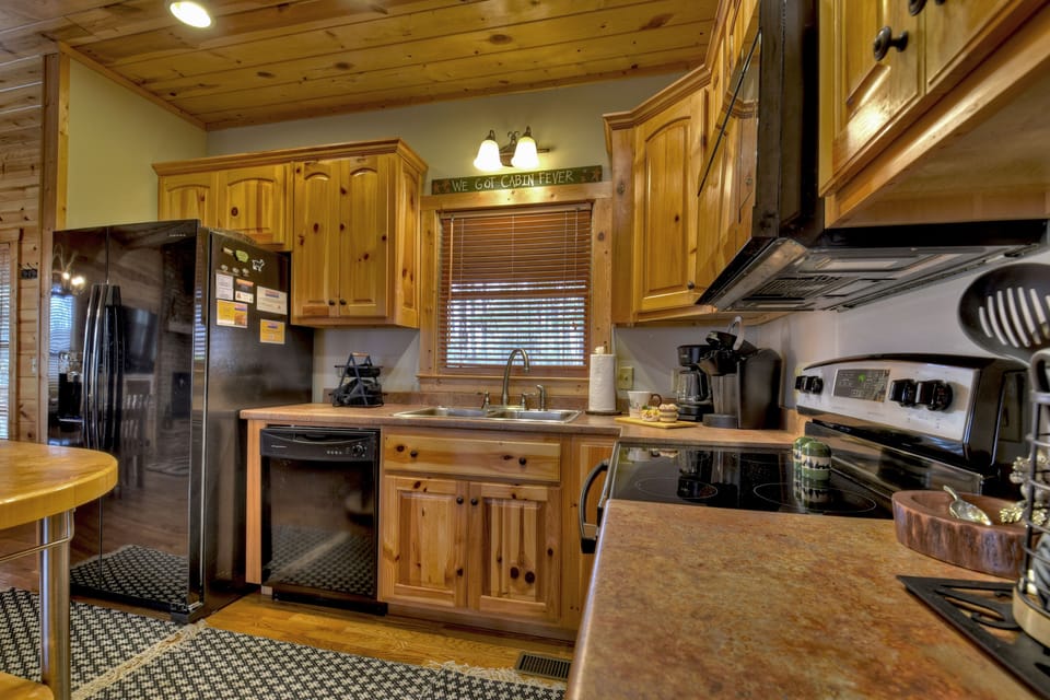Beautiful kitchen to prepare a snack or a full meal  