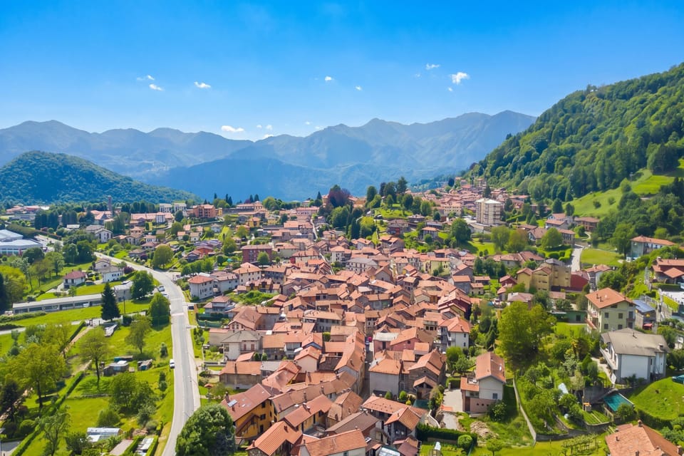 Family Apartment, 3 Bedrooms, Balcony, Mountainside (Zio Enry Terrace Apartment in Orta) | Aerial view