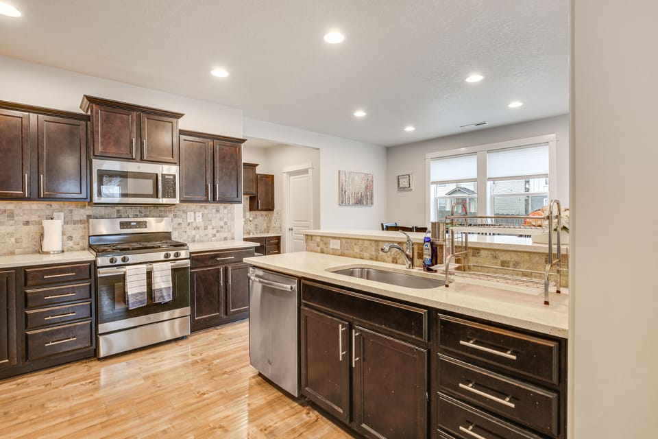 House (3 Bedrooms) | Interior