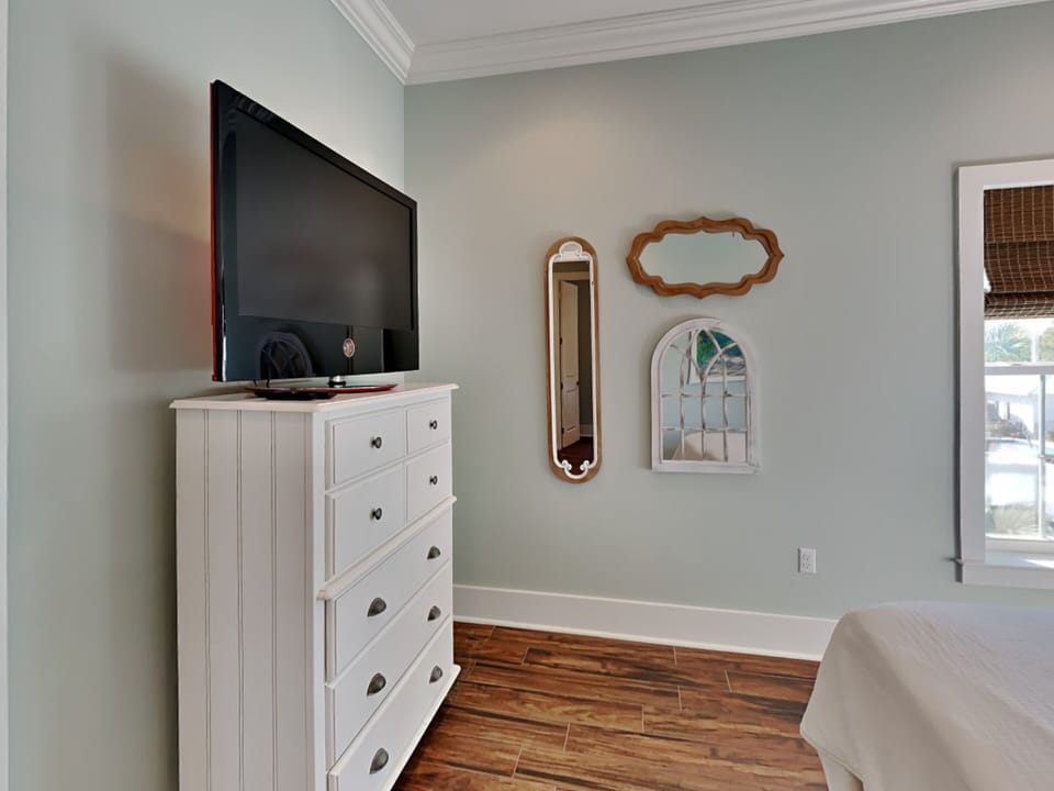 Bedroom # 3 - TV