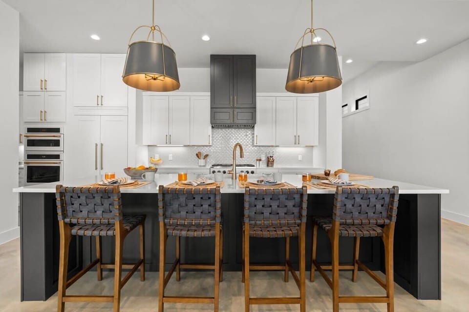 6 Person Counter Top Dining