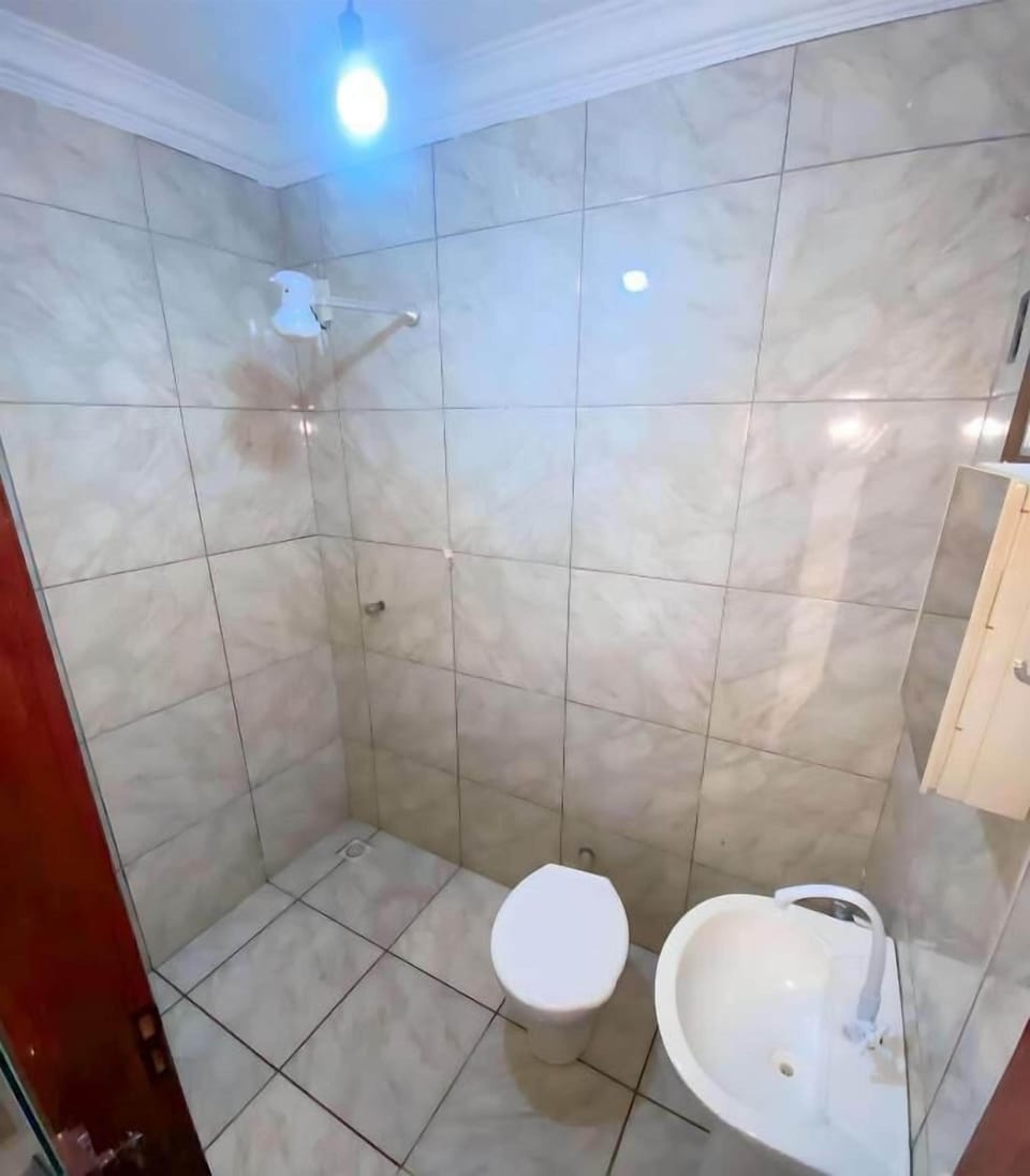 Basic Suite | Bathroom | Towels