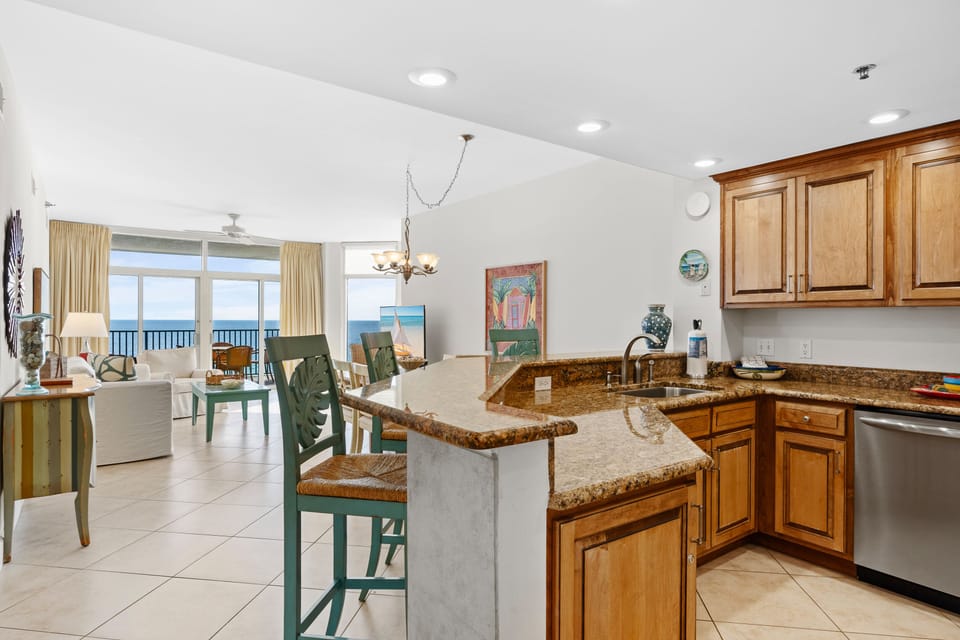 Spacious Living and Kitchen