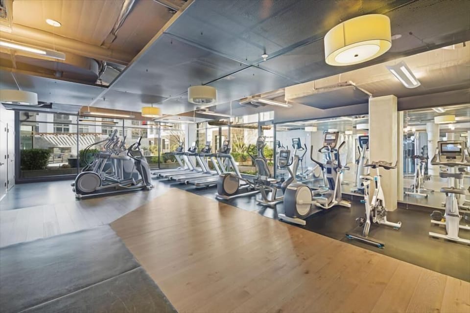 Herndon/Reston Reston 1 Bedroom Fitness Center
