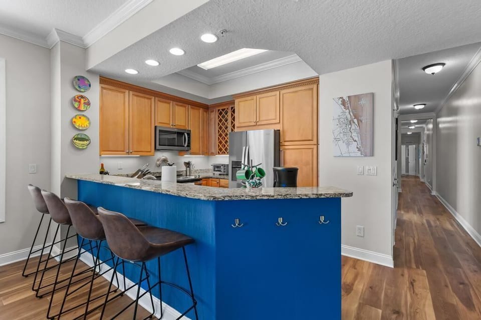 Kitchen with bar seating