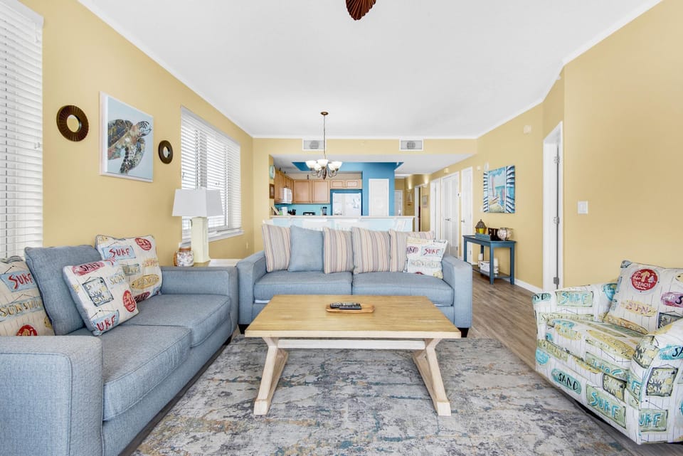 Condo, Multiple Beds (Summerwind Center 704) | Living area | TV