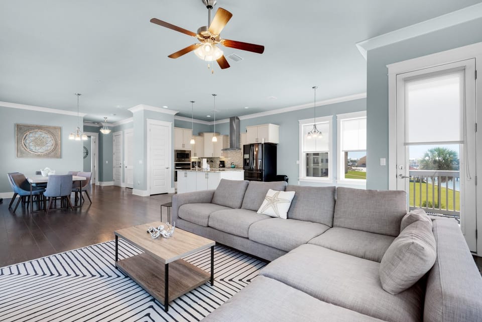 House, Multiple Beds (Blue Skye) | Living area | TV