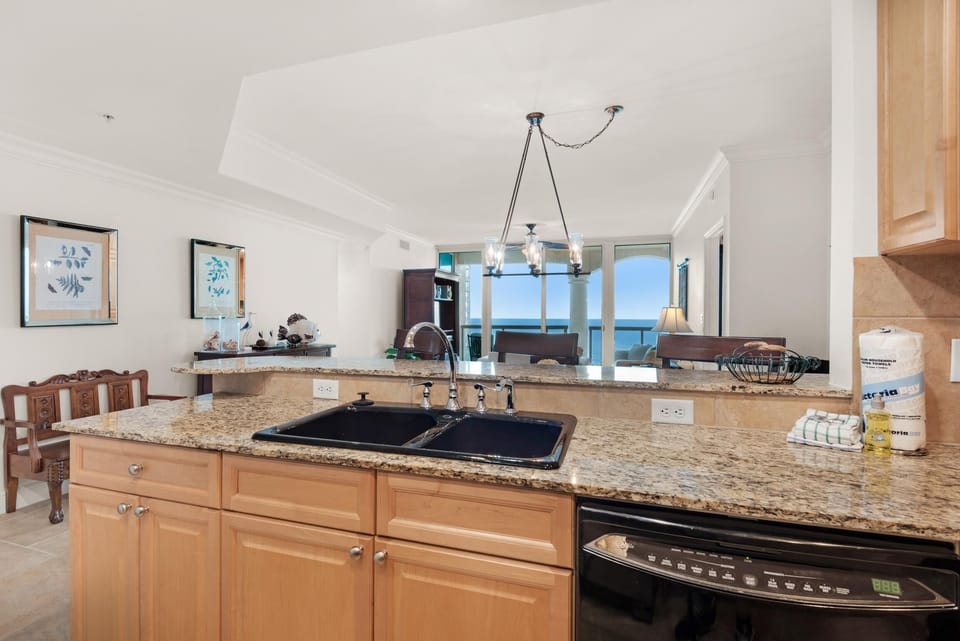 Condo, Multiple Beds (Portofino Island Resort 5-1708) | Private kitchen | Oven, toaster, paper towels