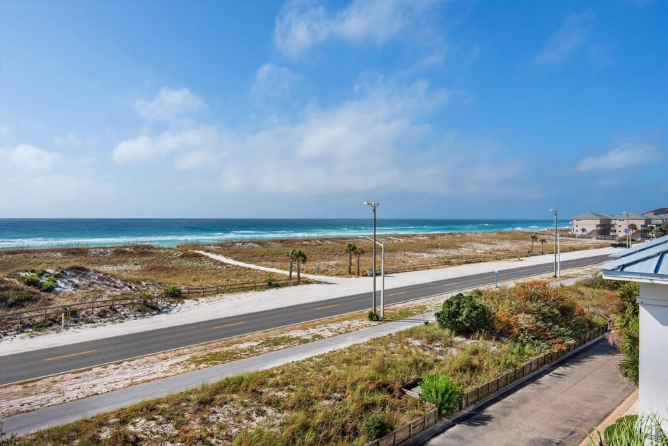 Tequila Sunrise House in Pensacola Beach