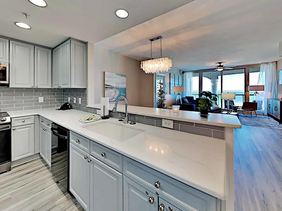 Condo, Multiple Beds (Portofino Island Resort 3-1206) | Private kitchen | Oven, toaster, paper towels
