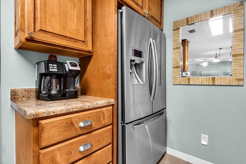 Condo, Multiple Beds (Beachview 101- Beaches and MoonBeams) | Interior