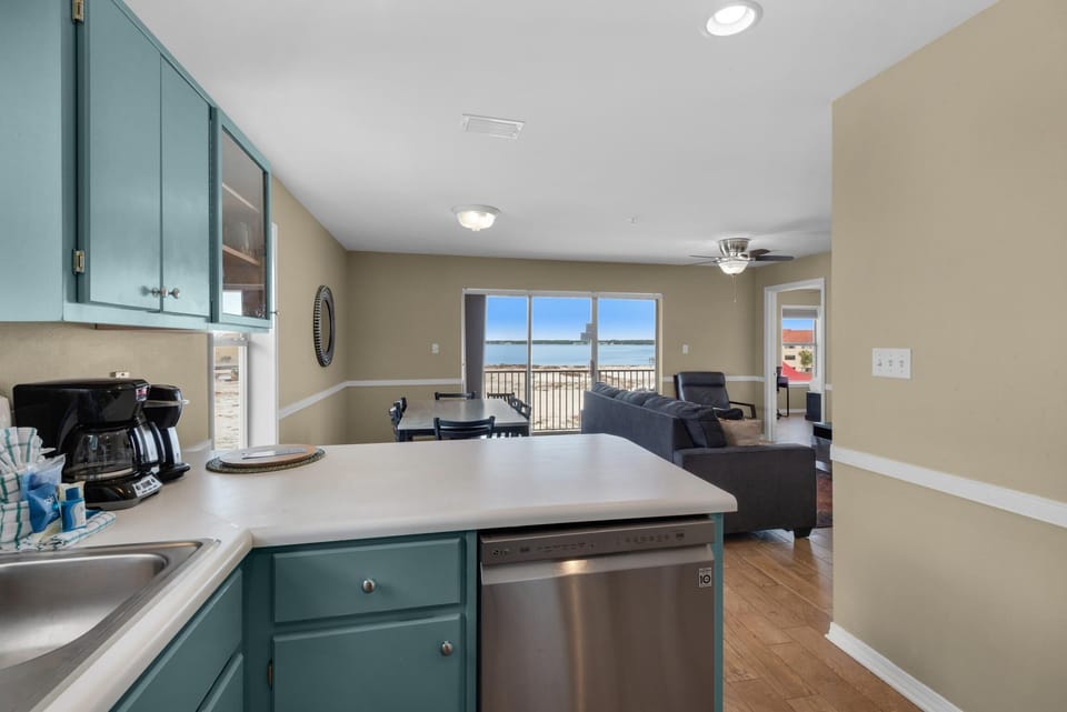 Condo, Multiple Beds (Sunset Harbor Villas 431) | Interior
