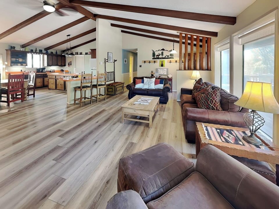 House (3 Bedrooms) | Front of property