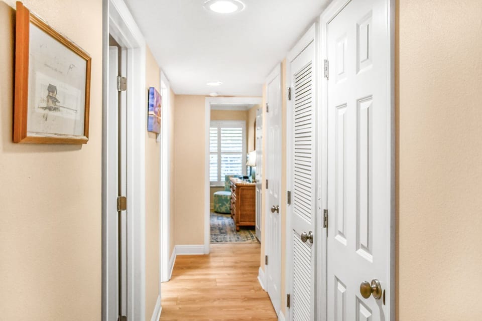Hallways to guestroom