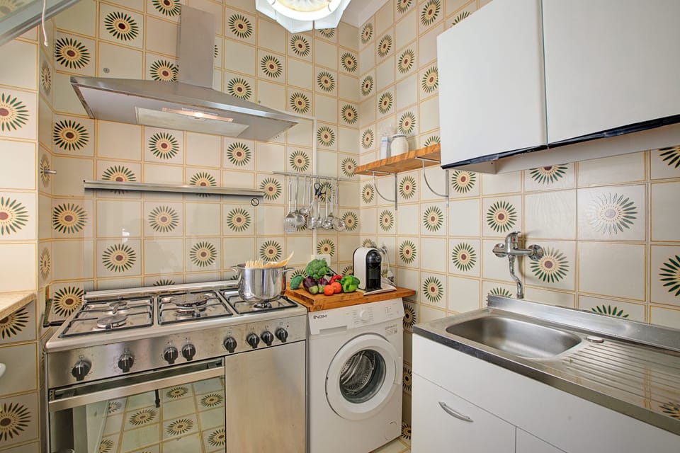 Standard Apartment, 2 Bedrooms (Residence Thalassa With Pool) | Private kitchen | Espresso maker