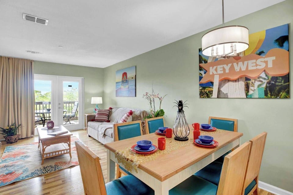 Separate dining area