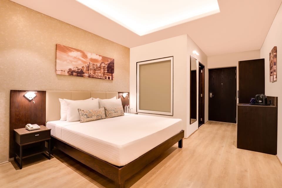 In-room safe, desk, iron/ironing board, free WiFi