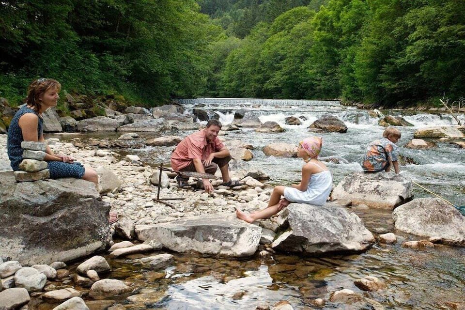 Surroundings [summer] (1-5 km)