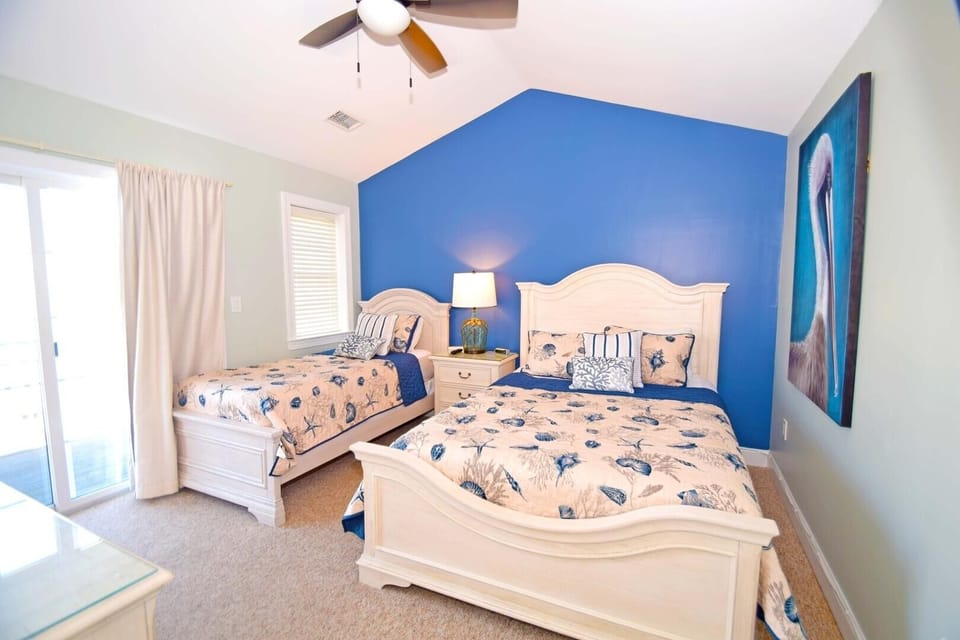 Bella Mar C 4 Bedroom Townhouse by RedAwning House in Ocean City