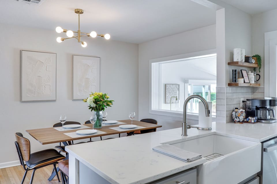 House (3 Bedrooms) | Interior