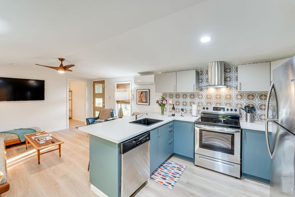 House (2 Bedrooms) | Interior