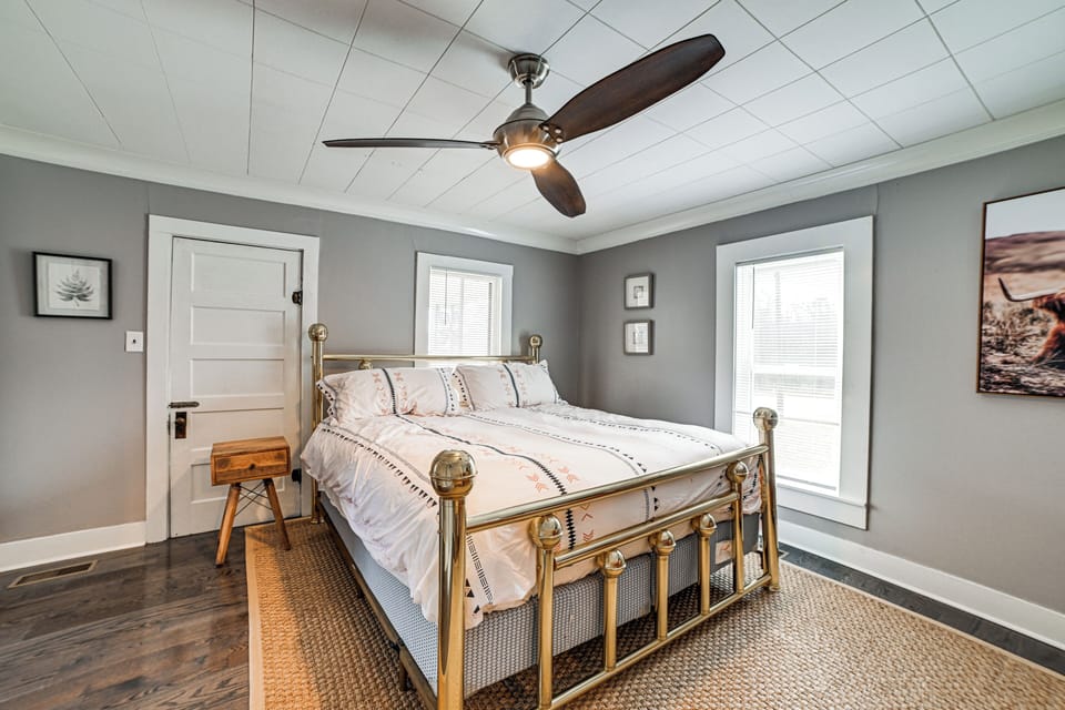 Cottage (2 Bedrooms) | Interior