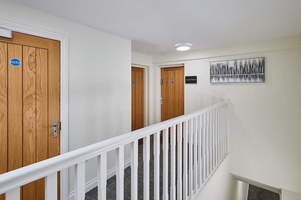 Anchor Reach, Whitby- Host & Stay