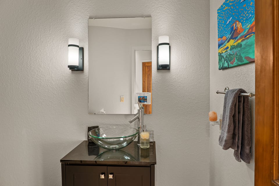 Bathroom Vanity - Enchanted Desert Oasis - Vivid Sedona - Bathroom - 77 Wild Horse Mesa Drive, Village of Oak Creek, Sedona AZ - Enchanted Desert Oasis - Vivid Sedona