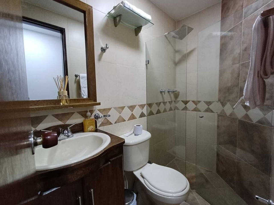 Family Apartment | Bathroom