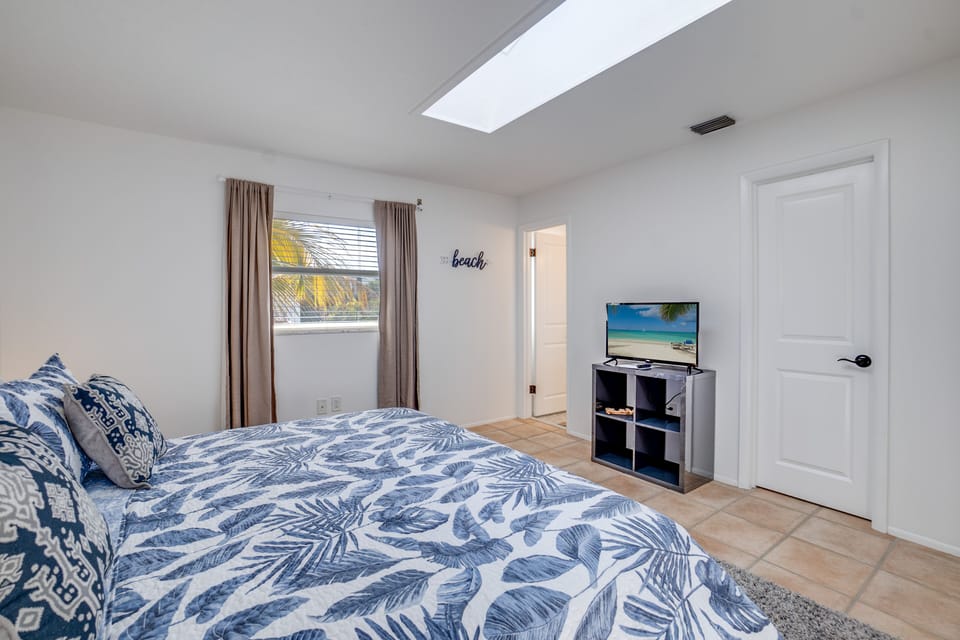 Unit A Bedroom 3 - King Bed