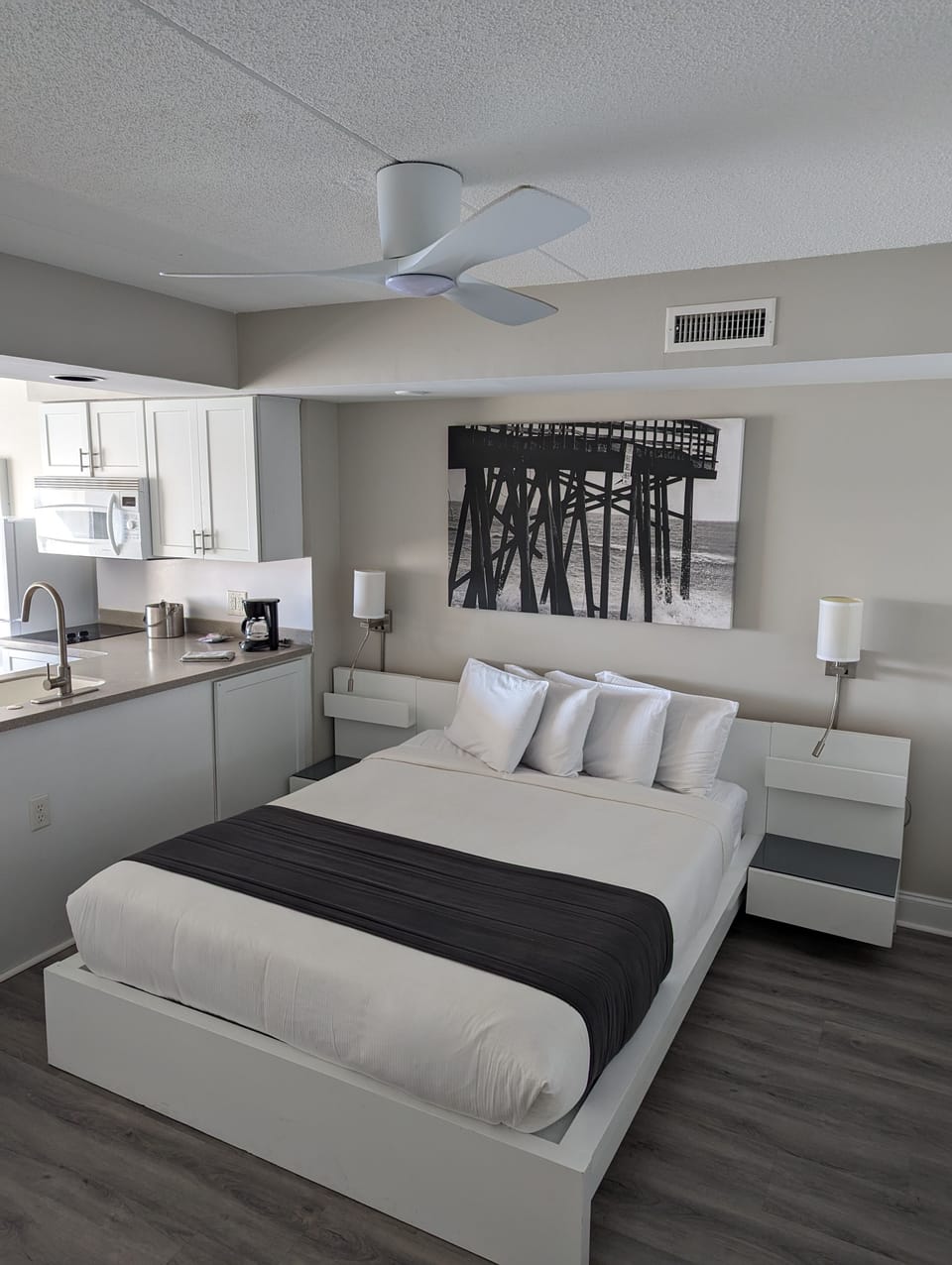 Economy Room, Harbor View | Blackout drapes, iron/ironing board, free WiFi, bed sheets