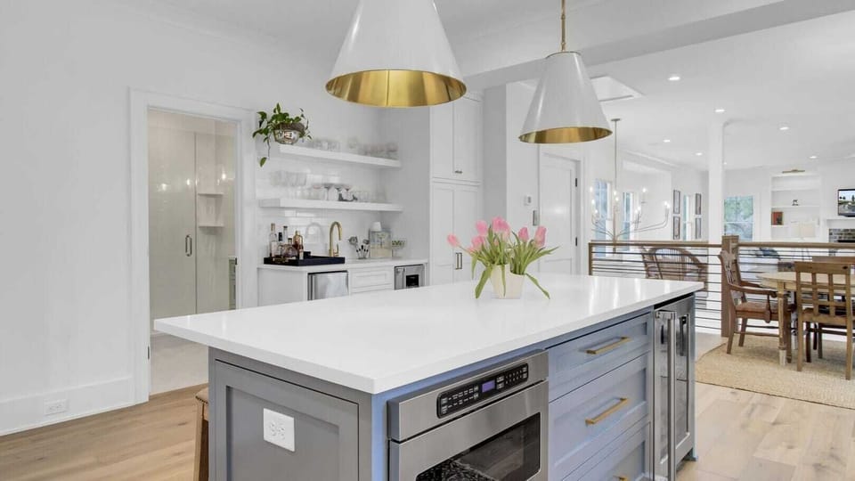 House (5 Bedrooms) | Interior