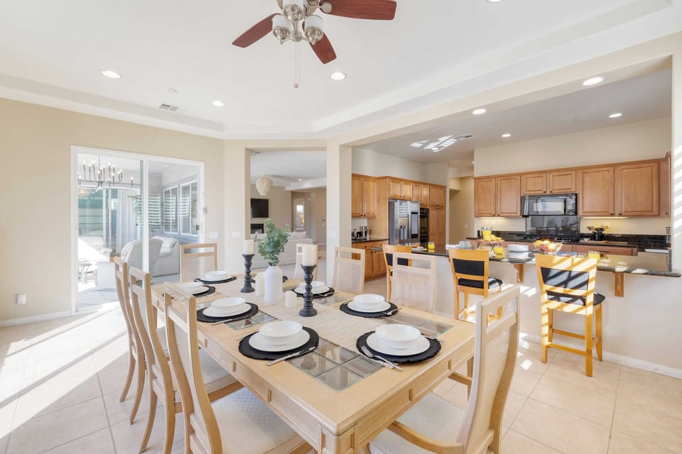 House (4 Bedrooms) | Interior