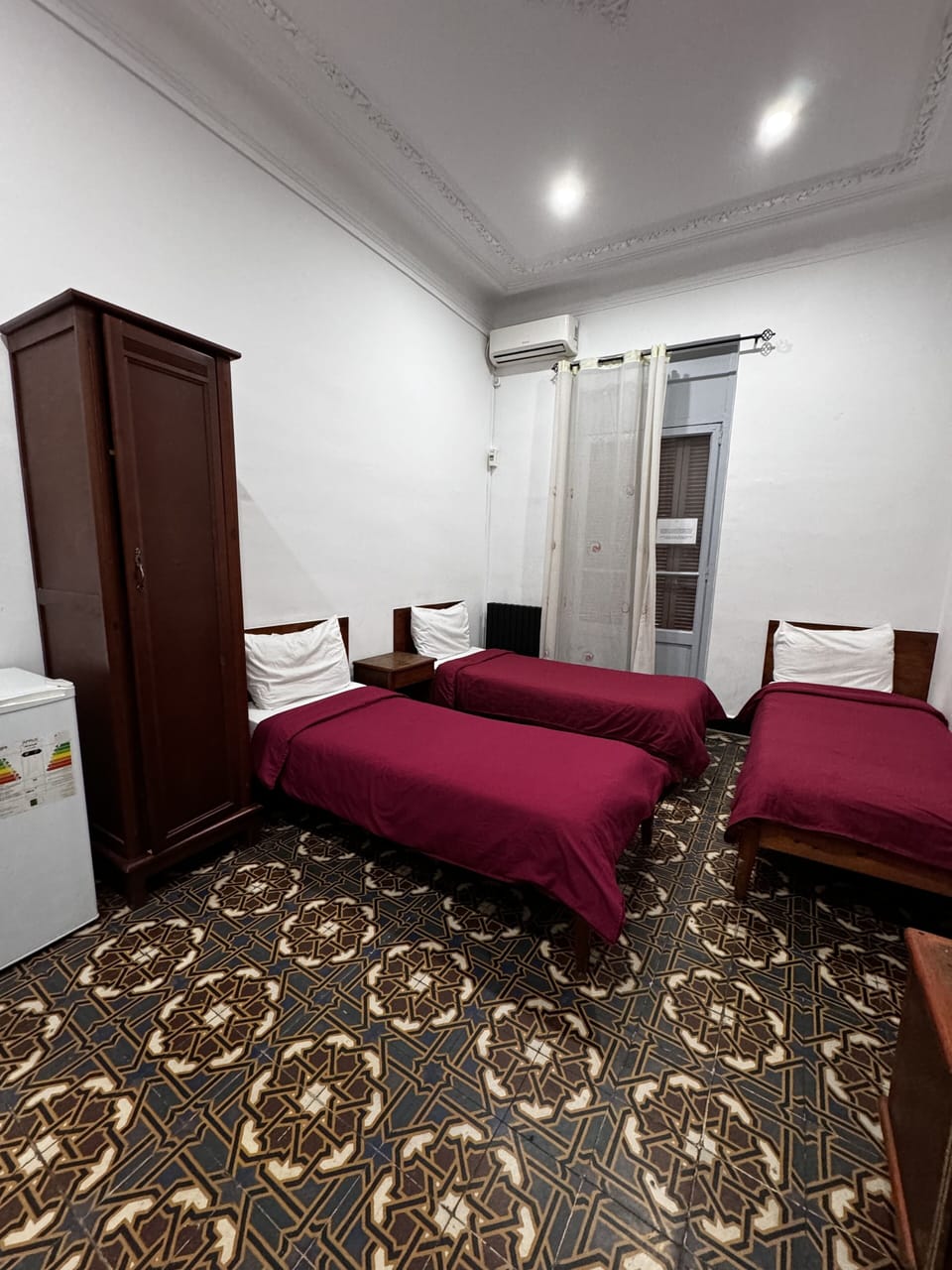 Standard Triple Room | WiFi (free)