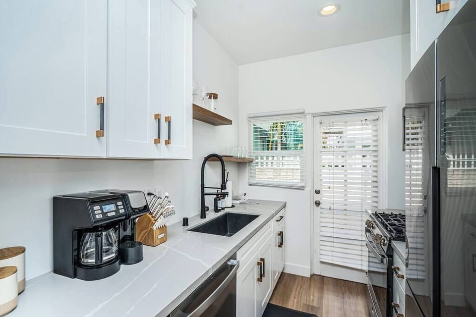 Start your day right with a fresh brew ☕
