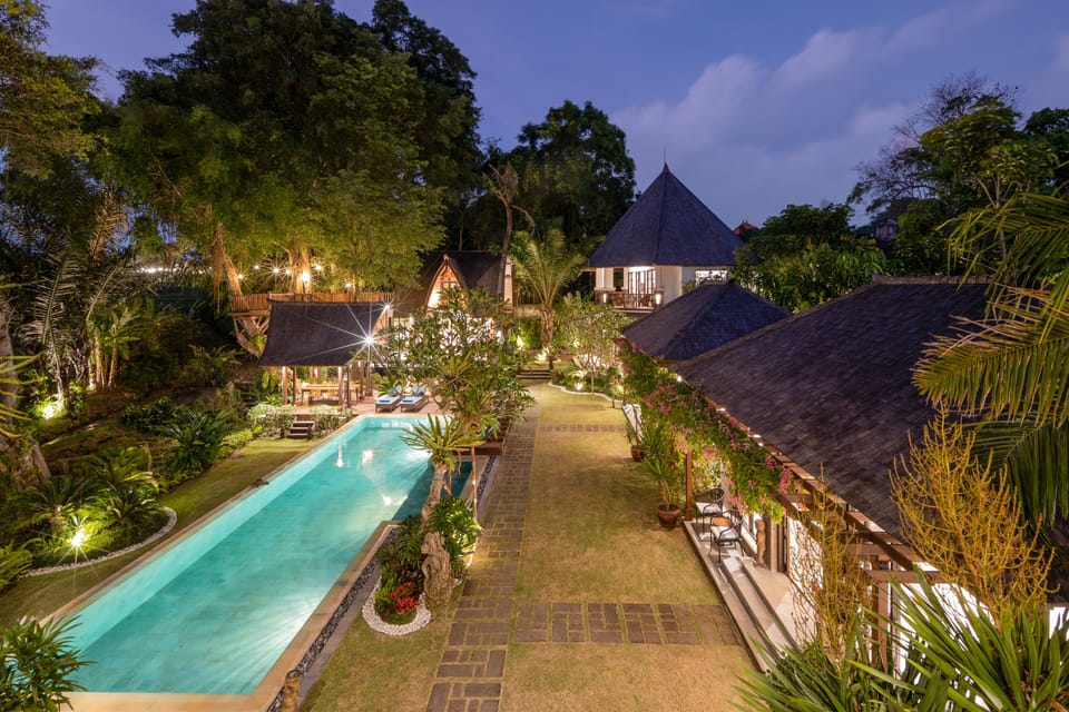 Front of property - evening/night