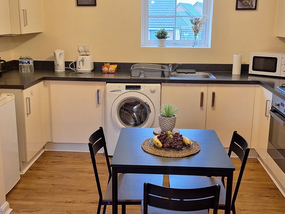 House | Dining