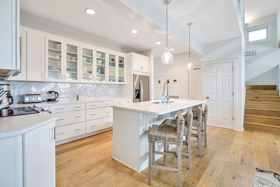 Kitchen island for gathering
