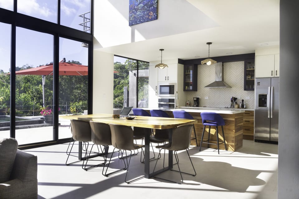 House, 4 Bedrooms | Private kitchen | Fridge, oven, coffee/tea maker, toaster