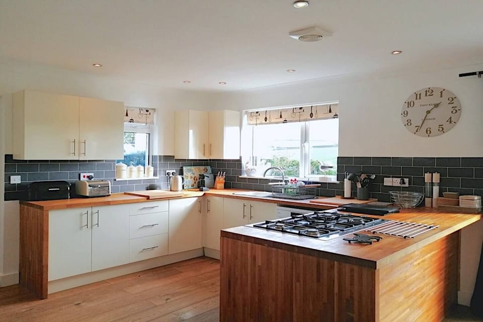 Well equipped kitchen