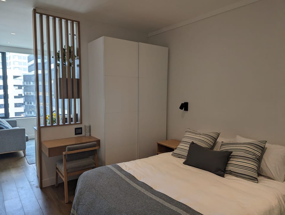 Luxury Studio, City View | Egyptian cotton sheets, premium bedding, memory foam beds