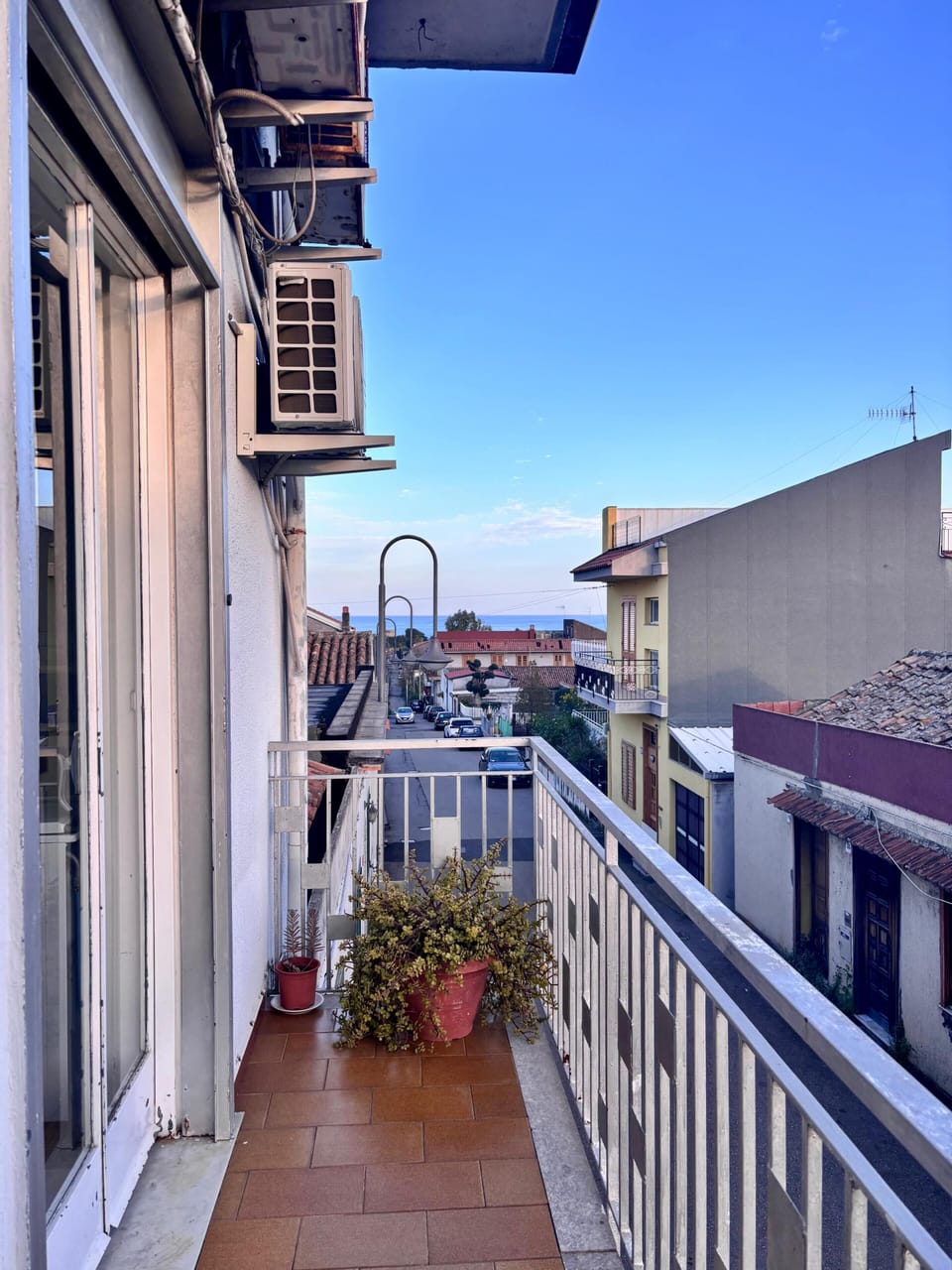House, Multiple Bedrooms, Smoking, Balcony | Balcony